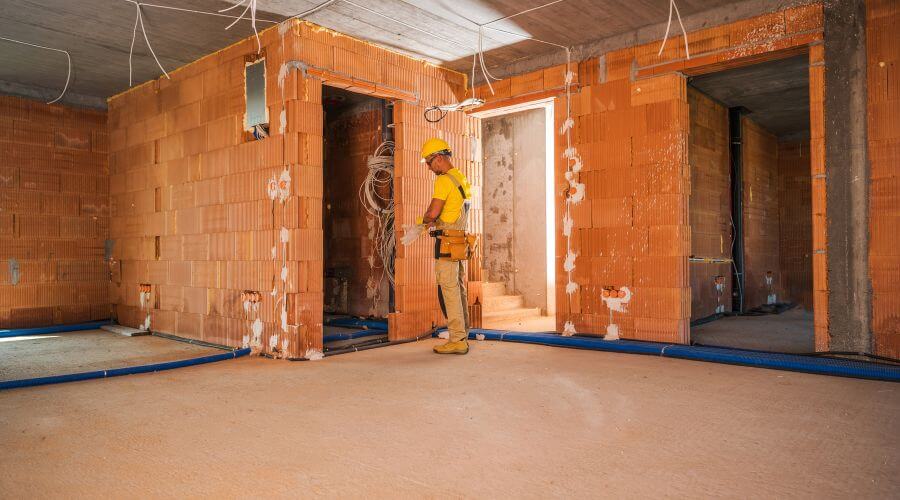 Local Siding Services in Linwood, MA